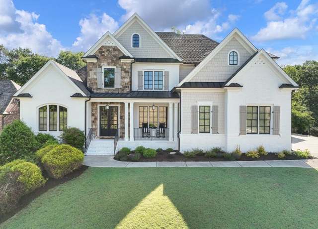 Property at 1963 Skybrooke Ln, Hoschton, GA 30548, 4 beds, 3.5 baths