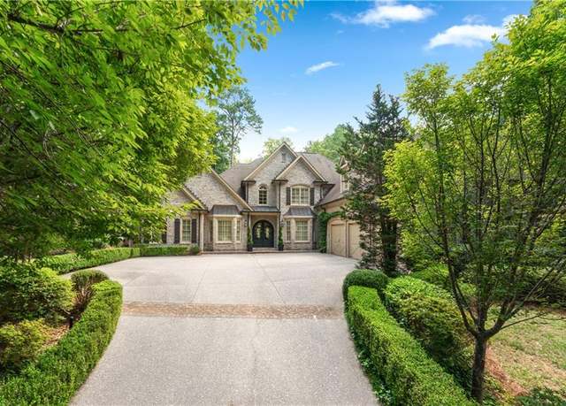 Property at 4171 Valley Creek Dr SE, Atlanta, GA 30339, 7 beds, 6.5 baths