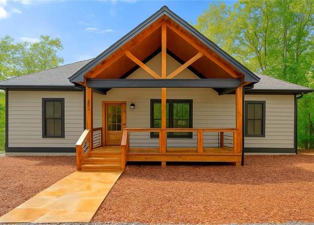 Property at 69 Morningside Ct, Ellijay, GA 30540, 3 beds, 2 baths