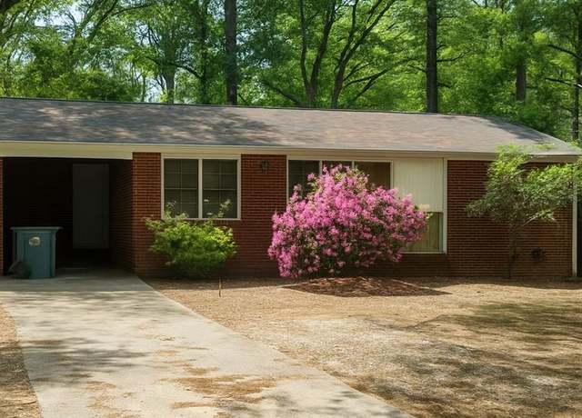 Property at 3272 Kingston Rd NW, Atlanta, GA 30318, 3 beds, 1.5 baths