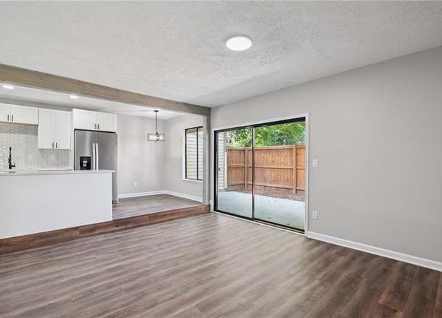 Property at 3193 Nectarine Cir, Decatur, GA 30034, 2 beds, 2 baths