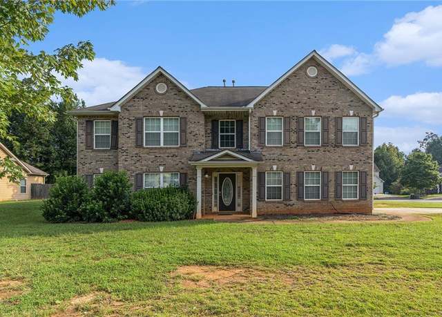 Property at 1200 Pendley Pt, Hampton, GA 30228, 5 beds, 3.5 baths