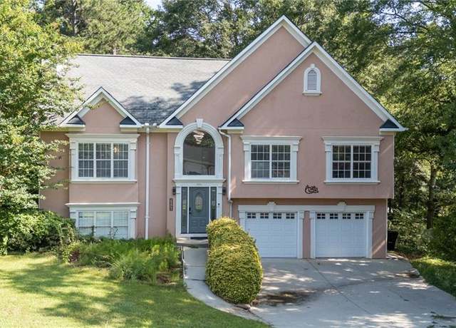 Property at 5046 Sunbrook Dr NW, Acworth, GA 30101, 4 beds, 3 baths