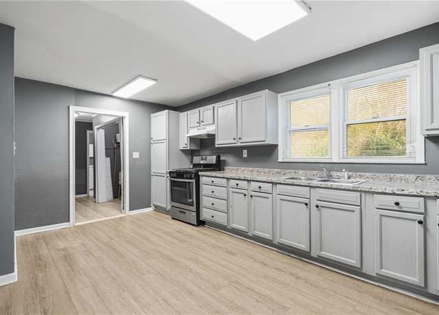 Property at 391 Mount Zion Rd SW, Atlanta, GA 30354, 5 beds, 2 baths