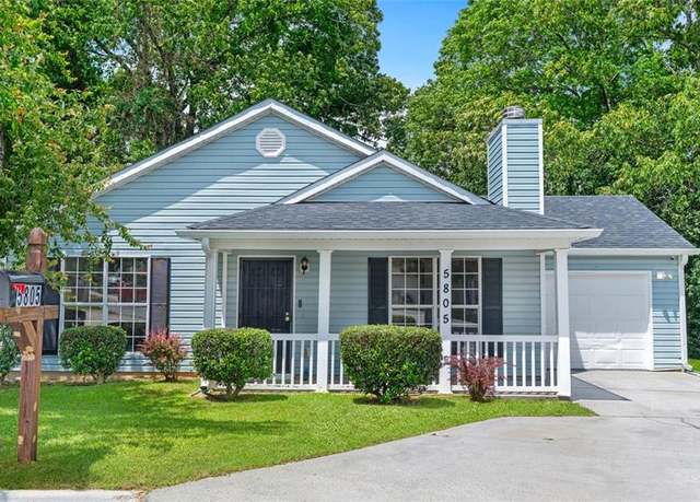 Property at 5805 Eagles Feather Ln, Riverdale, GA 30274, 4 beds, 2 baths