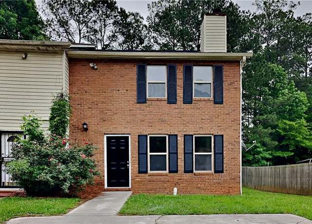 Property at 5634 Windwood Rd, Atlanta, GA 30349, 2 beds, 2.5 baths