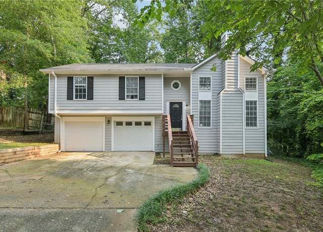 Property at 2920 Cushing Ct, Jonesboro, GA 30236, 3 beds, 2 baths