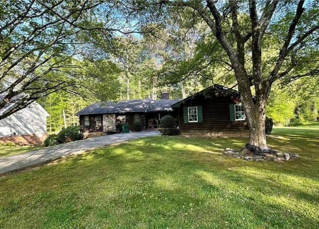 Property at 1398 Swift Creek Ln, Lithonia, GA 30058, 3 beds, 2 baths