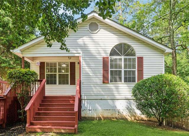 Property at 4230 Pilgrim Point Rd, Cumming, GA 30041, 3 beds, 3 baths