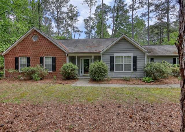 Property at 3319 Stewart Rd, Monroe, GA 30655, 4 beds, 2 baths