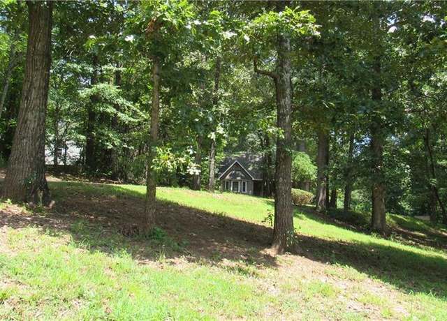 Property at 3415 Spinnaker Way, Acworth, GA 30102, 3 beds, 2 baths
