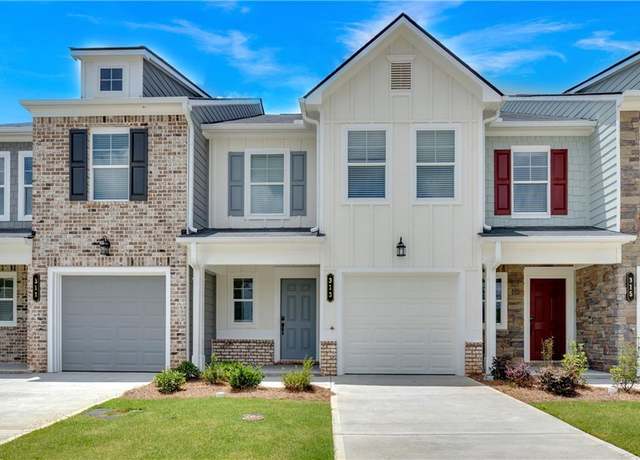 Property at 109 Village Green Dr, Adairsville, GA 30103, 3 beds, 2.5 baths