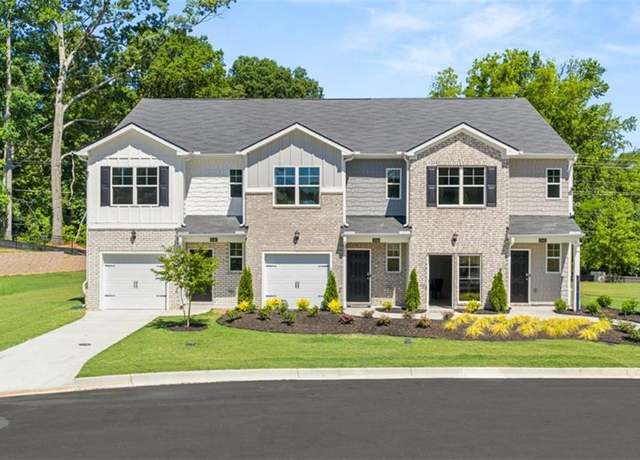Property at 128 Kenmore Cir #15, Perry, GA 31069, 3 beds, 2.5 baths