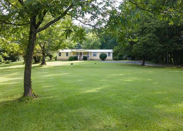 Property at 1205 Humphries Rd NW, Conyers, GA 30012, 3 beds, 3 baths
