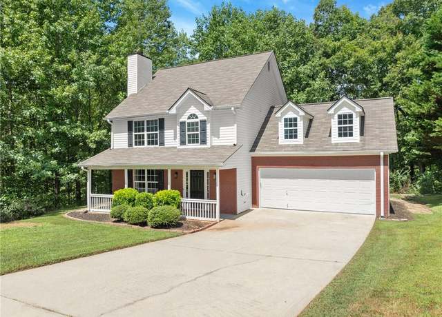 Property at 4722 Middleboro Ln, Gainesville, GA 30506, 4 beds, 2.5 baths