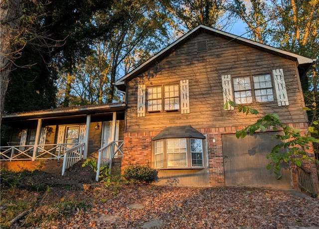 Property at 4922 Rock Springs Rd, Lithonia, GA 30038, 3 beds, 2 baths