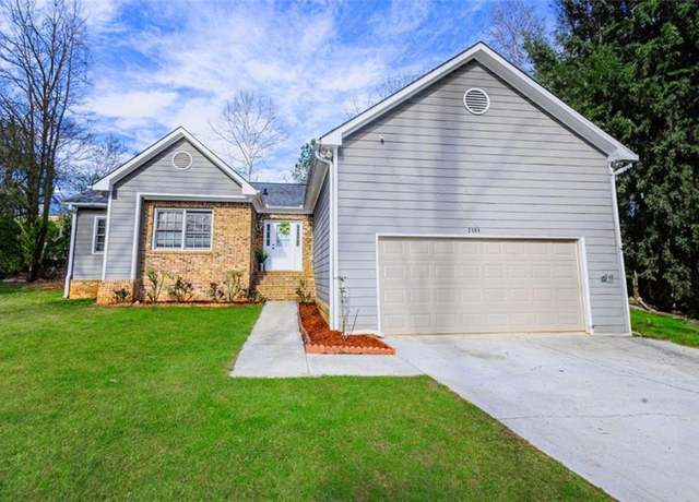 Property at 2904 Pleasant Ridge Dr, Decatur, GA 30034, 3 beds, 2 baths