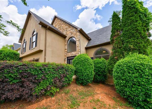 Property at 1523 Fallen Leaf Dr, Marietta, GA 30064, 5 beds, 3.5 baths