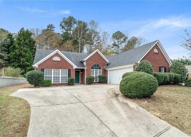 Property at 5981 Williamsport Dr, Flowery Branch, GA 30542, 3 beds, 2 baths