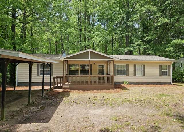 Property at 85 Holly Dr, Carrollton, GA 30116, 3 beds, 2 baths