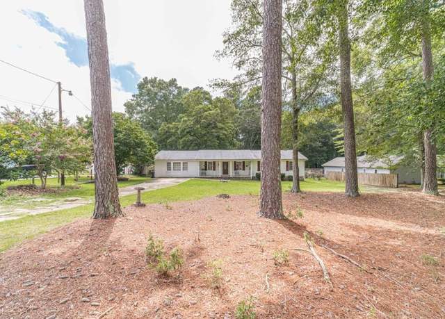Property at 2737 Camp Mitchell Rd, Loganville, GA 30052, 3 beds, 2 baths