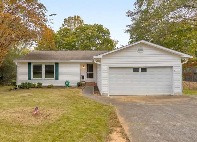 Property at 2390 Morgan Rd NE, Marietta, GA 30066, 3 beds, 3 baths