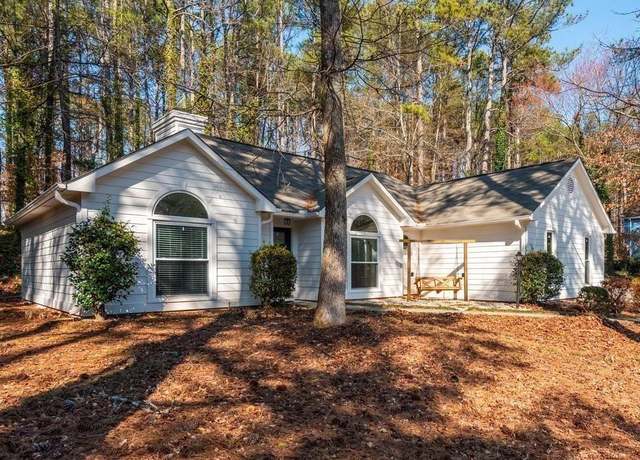 Property at 6060 Carriage Dr, Cumming, GA 30028, 3 beds, 2 baths
