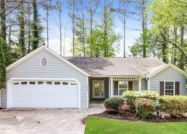 Property at 3472 Erin Gln NW, Kennesaw, GA 30152, 3 beds, 2 baths