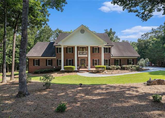 Property at 402 Clyde Ct, Mcdonough, GA 30252, 5 beds, 5.5 baths
