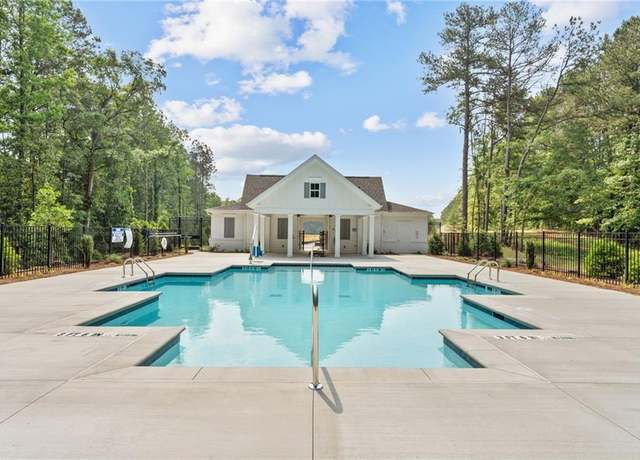 Property at 4525 Twinberry Dr, Powder Springs, GA 30127, 3 beds, 2.5 baths