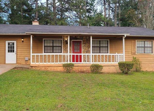 Property at 7592 Teton Ct, Jonesboro, GA 30236, 3 beds, 2 baths