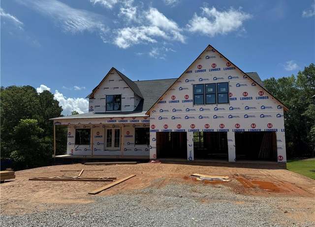 Property at 2257 Buford Dam Rd, Buford, GA 30518, 5 beds, 5.5 baths