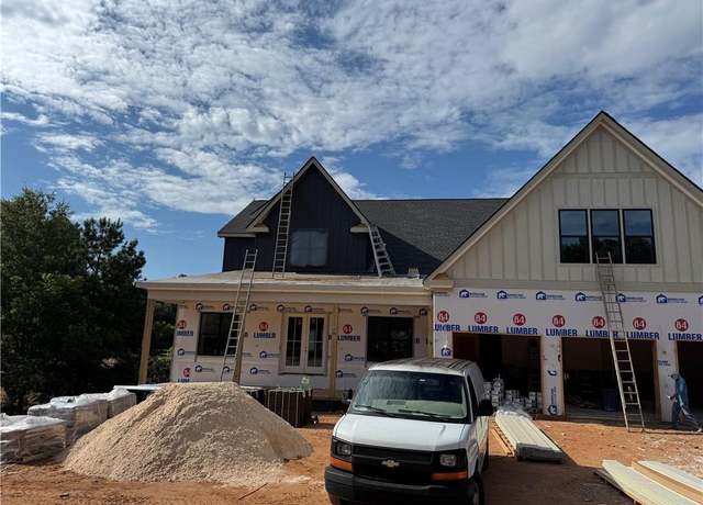 Property at 2257 Buford Dam Rd, Buford, GA 30518, 5 beds, 5.5 baths