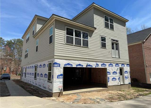 Property at 2585 Governors Walk Blvd, Snellville, GA 30078, 4 beds, 4.5 baths