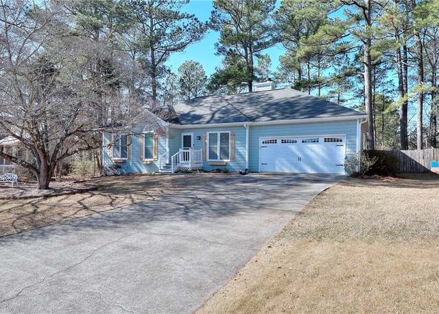Property at 4020 Winchester Way, Loganville, GA 30052, 3 beds, 2 baths