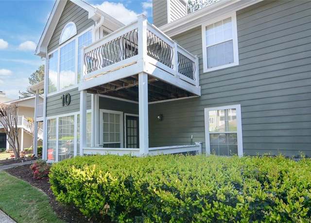 Property at 1005 Berkeley Woods Dr, Duluth, GA 30096, 2 beds, 2 baths