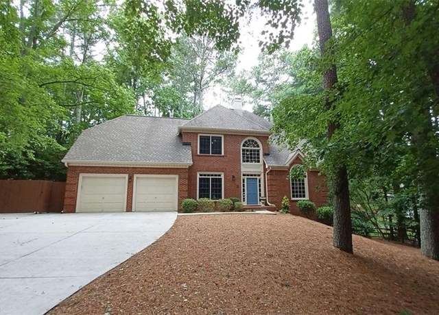 Property at 5190 Southlake Dr, Alpharetta, GA 30005, 4 beds, 2.5 baths