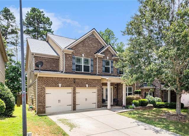 Property at 94 Torero Trl, Newnan, GA 30263, 5 beds, 3 baths