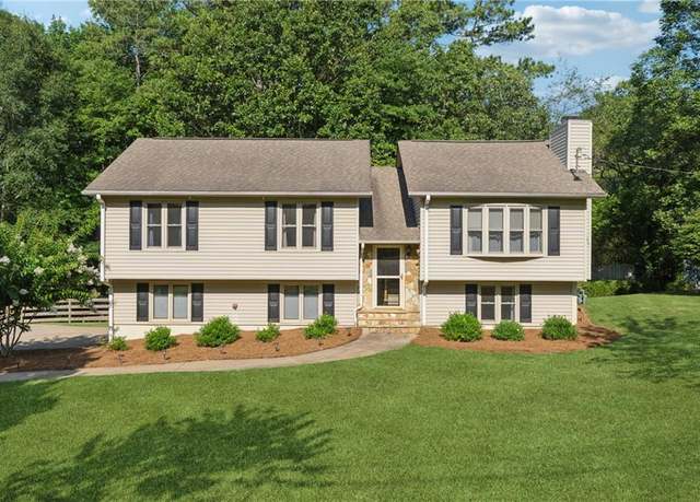 Property at 102 Hunters Mill Rd, Woodstock, GA 30188, 3 beds, 2 baths
