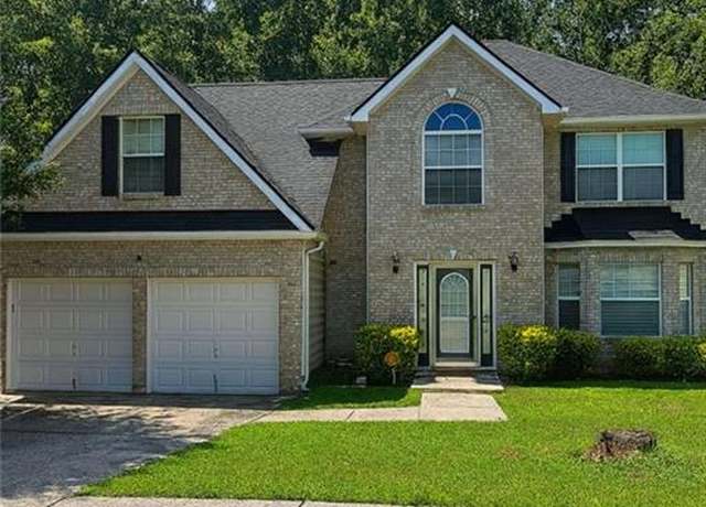 Property at 4849 Lily Stem Dr, Auburn, GA 30011, 4 beds, 2.5 baths