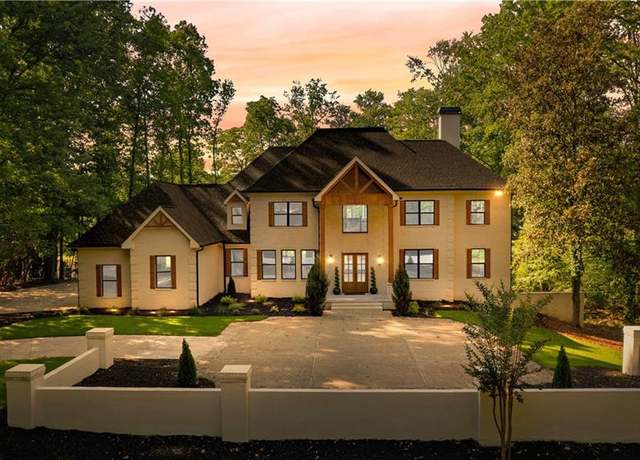 Property at 450 Birkdale Dr, Fayetteville, GA 30215, 5 beds, 6.5 baths