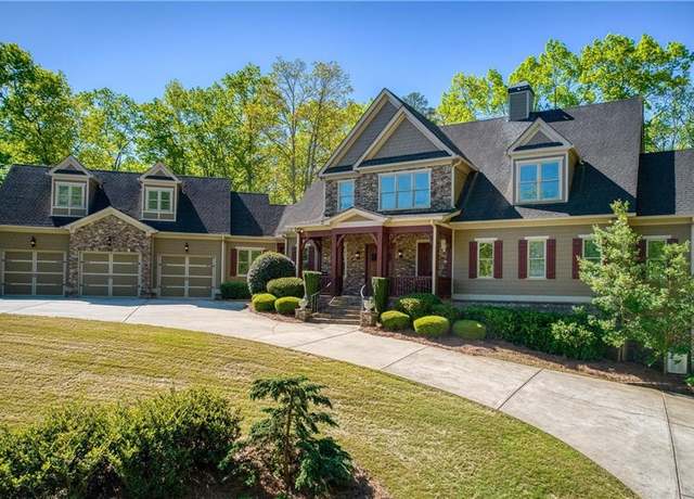 Property at 1000 Holly St, Canton, GA 30114, 5 beds, 5.5 baths