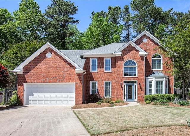 Property at 11225 Brookhollow Trl, Alpharetta, GA 30022, 4 beds, 2.5 baths