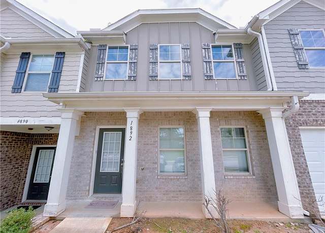 Property at 1892 Old Dogwood, Jonesboro, GA 30238, 3 beds, 2.5 baths