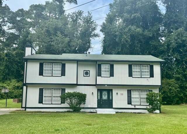 Property at 6531 Edenfield Dr, Lithonia, GA 30058, 4 beds, 2.5 baths