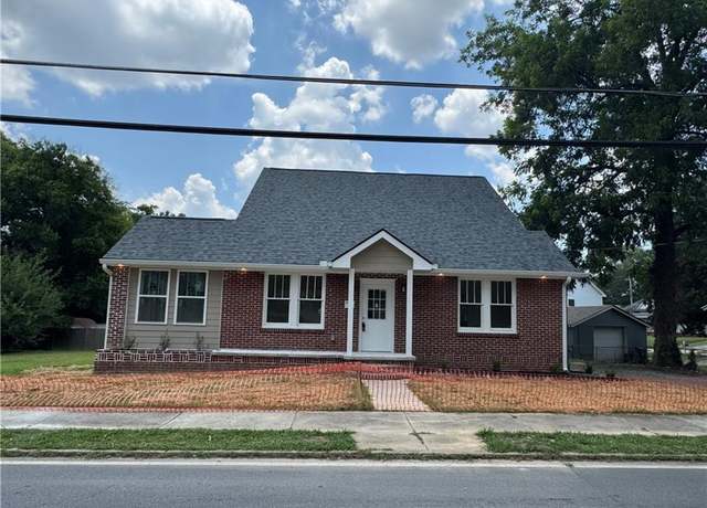 Property at 107 Johnson St, Cartersville, GA 30120, 3 beds, 2.5 baths