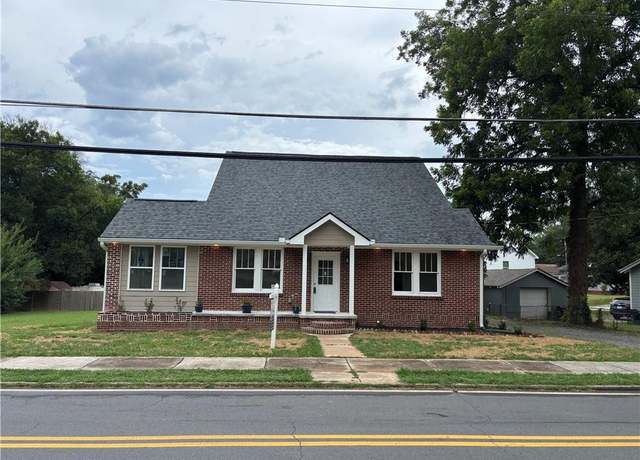 Property at 107 Johnson St, Cartersville, GA 30120, 3 beds, 2.5 baths