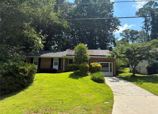 Property at 2465 Spring Dr SE, Smyrna, GA 30080, 3 beds, 2 baths