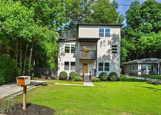 Property at 670 Parker Ave, Decatur, GA 30032, 3 beds, 4 baths