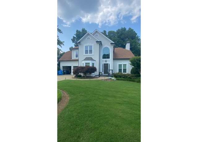 Property at 1430 Grovehurst Dr, Marietta, GA 30062, 4 beds, 3.5 baths